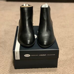 Dr. Scholl’s 1 Inch heel Boots / Size: 8.5